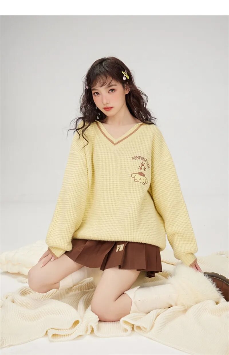 Pompompurin V-Neck Sweater