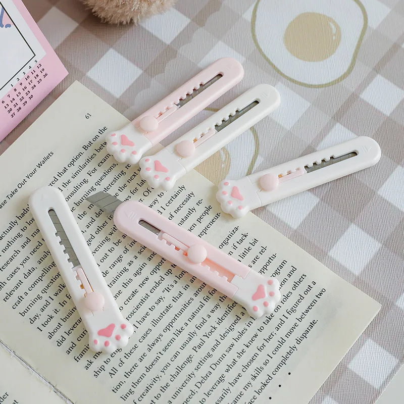 Cute Cat Paw Utility Knife